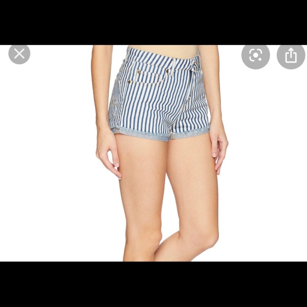 ROXY JEAN SHORTS - Picture 5 of 6